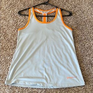 Orangetheory coach tank size Medium